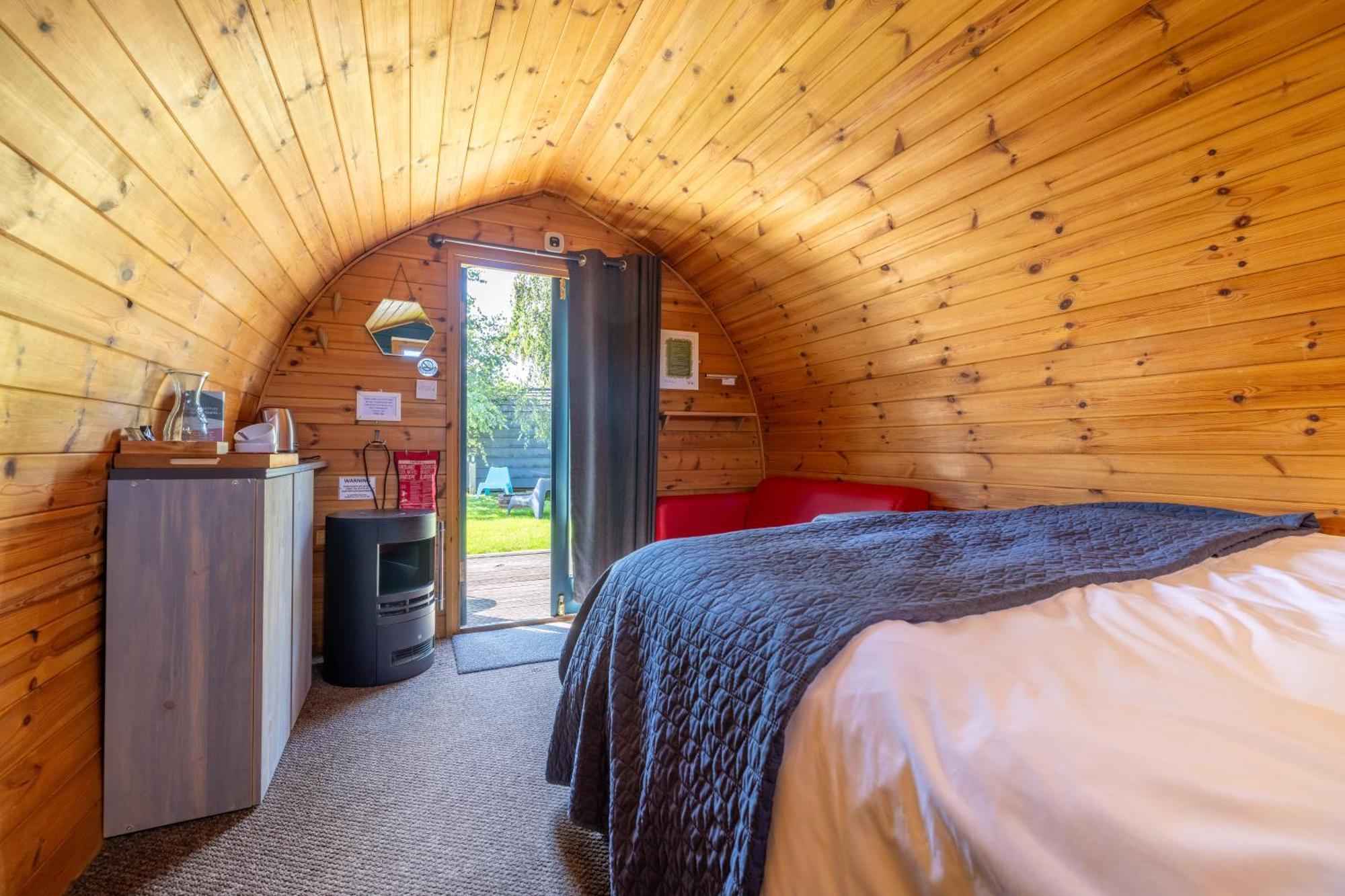The Little Hide - Adult Only Camping Pods Wigginton  Extérieur photo