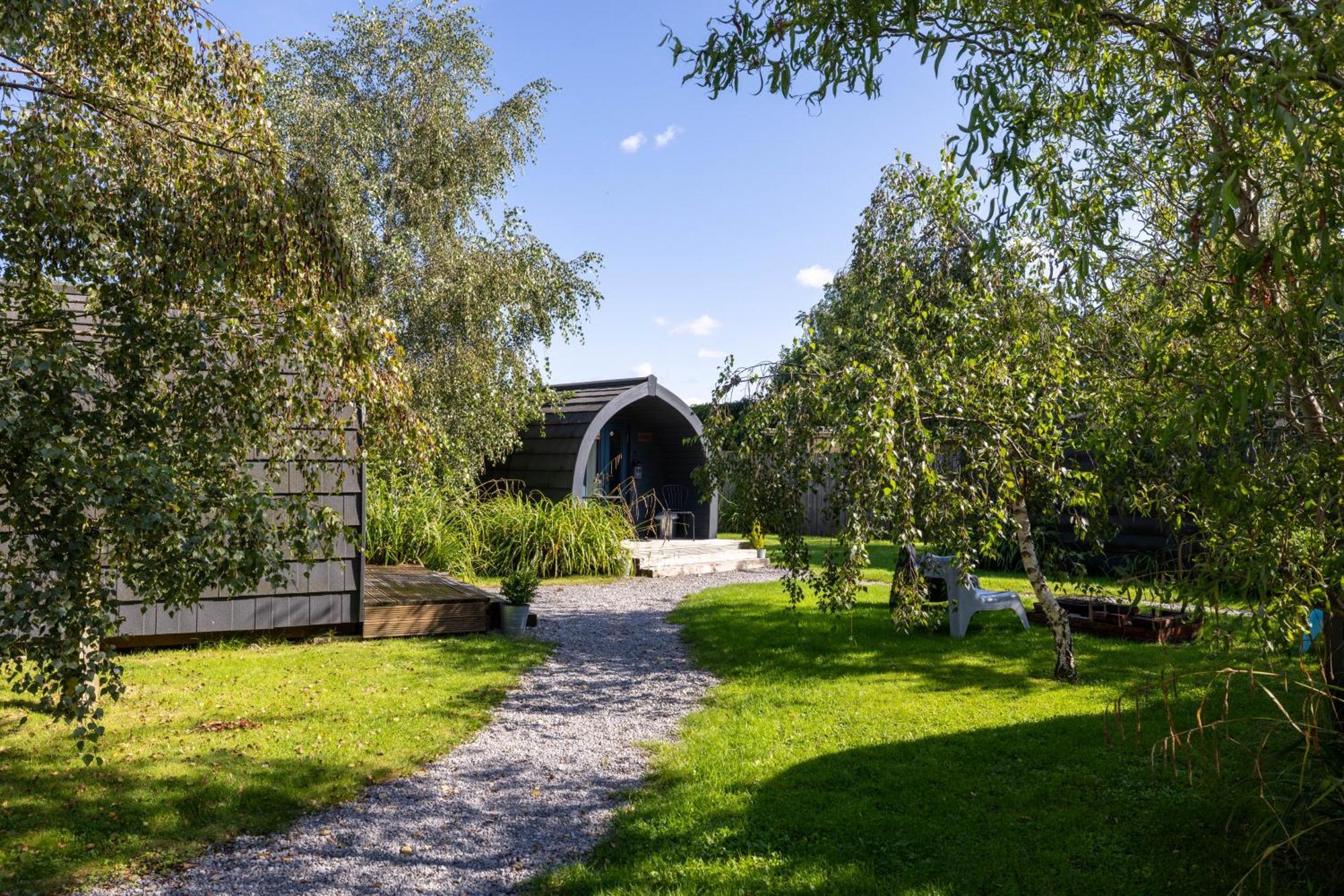 The Little Hide - Adult Only Camping Pods Wigginton  Extérieur photo