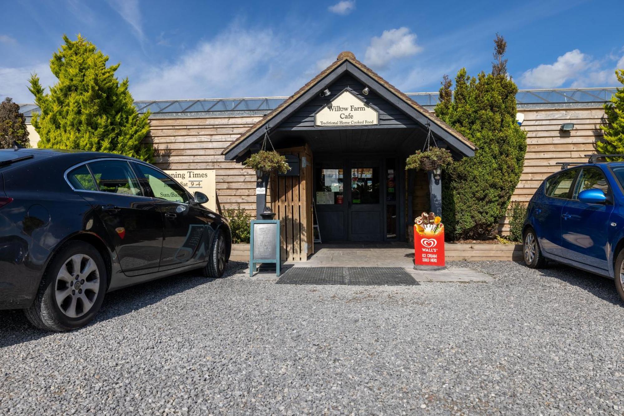 The Little Hide - Adult Only Camping Pods Wigginton  Extérieur photo