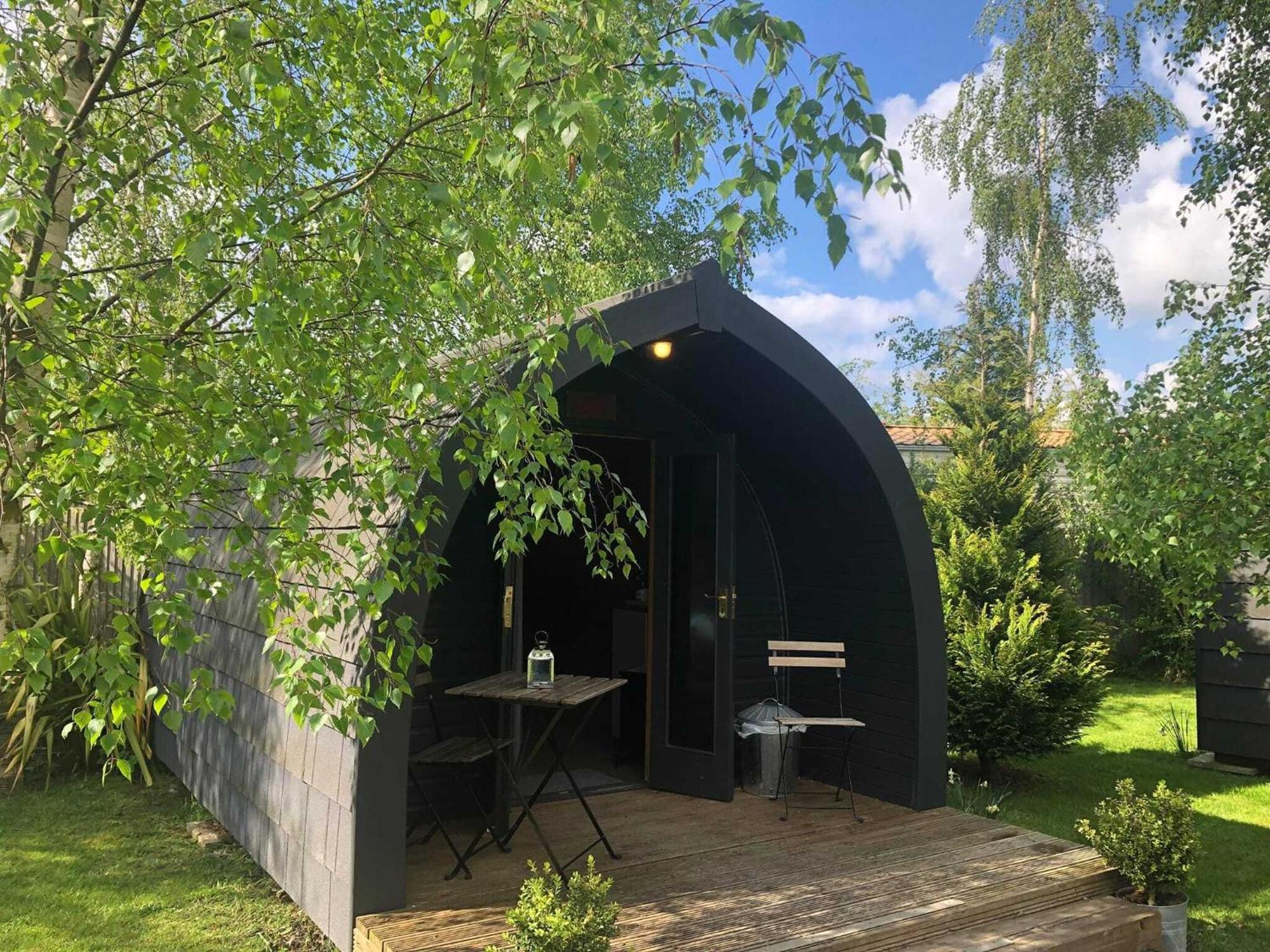 The Little Hide - Adult Only Camping Pods Wigginton  Extérieur photo